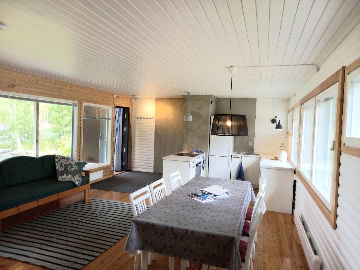 Private Lakeside Holiday Property In Nature Kankaanpaa Exterior photo